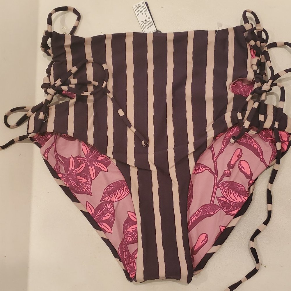 Maaji acai high-waist Reversible Bikini Bottom - Picture 2 of 9